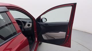 Used 2017 Hyundai Grand i10 [2017-2020] Magna 1.2 Kappa VTVT Petrol Manual interior RIGHT FRONT DOOR OPEN VIEW
