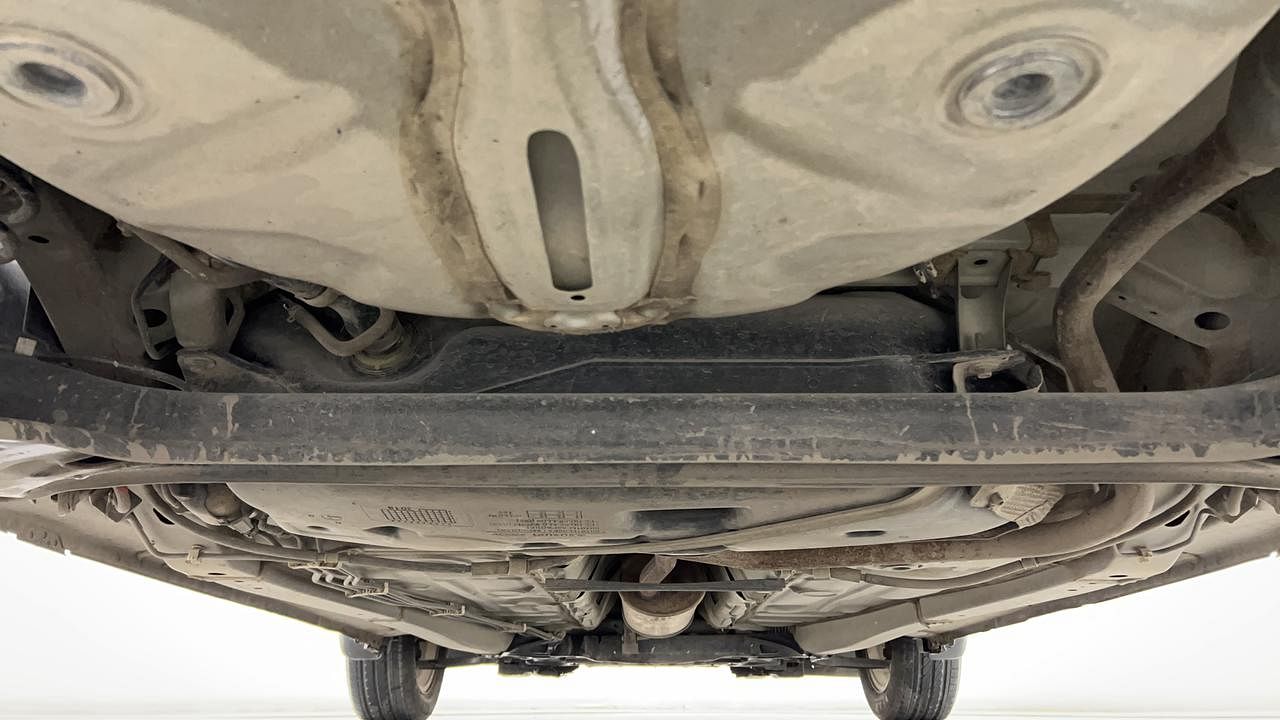 Used 2018 Maruti Suzuki Swift [2017-2021] ZXi AMT Petrol Automatic extra REAR UNDERBODY VIEW (TAKEN FROM REAR)
