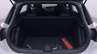 Used 2018 Hyundai Elite i20 [2018-2020] Asta 1.2 Dual Tone Petrol Manual interior DICKY INSIDE VIEW