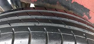 Used 2017 Maruti Suzuki Wagon R 1.0 [2010-2019] LXi Petrol Manual tyres RIGHT REAR TYRE TREAD VIEW
