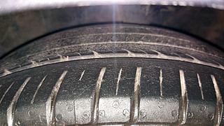 Used 2017 Hyundai Fluidic Verna 4S [2015-2017] 1.6 CRDi SX (O) AT Diesel Automatic tyres LEFT FRONT TYRE TREAD VIEW
