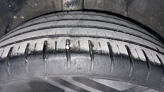 Used 2018 Hyundai Elite i20 [2018-2020] Asta 1.2 Dual Tone Petrol Manual tyres RIGHT REAR TYRE TREAD VIEW