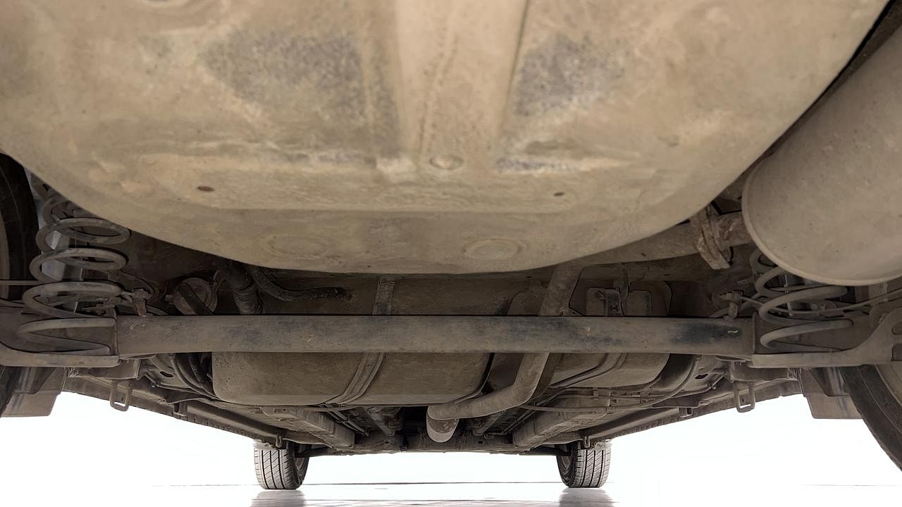 Used 2015 Maruti Suzuki Ciaz [2014-2017] ZXi Petrol Manual extra REAR UNDERBODY VIEW (TAKEN FROM REAR)