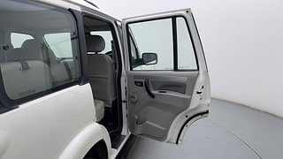 Used 2017 Mahindra Scorpio [2014-2017] S10 Diesel Manual interior RIGHT REAR DOOR OPEN VIEW