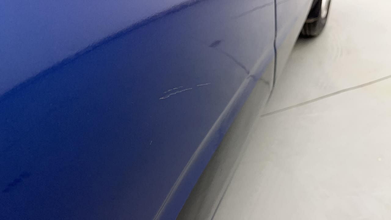 Used 2019 Renault Triber RXZ Petrol Manual dents MINOR SCRATCH