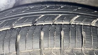 Used 2015 Hyundai i10 [2010-2016] Era Petrol Petrol Manual tyres LEFT REAR TYRE TREAD VIEW