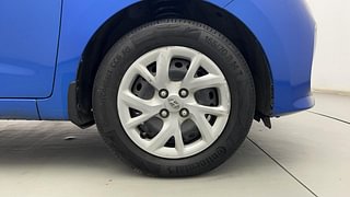 Used 2017 Hyundai Grand i10 [2017-2020] Sportz 1.2 CRDi Diesel Manual tyres RIGHT FRONT TYRE RIM VIEW