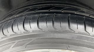 Used 2019 Volkswagen Ameo [2016-2020] 1.0 Comfortline Petrol Petrol Manual tyres RIGHT REAR TYRE TREAD VIEW