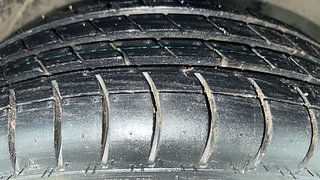 Used 2010 Maruti Suzuki Wagon R 1.0 [2006-2010] VXi Petrol Manual tyres RIGHT FRONT TYRE TREAD VIEW