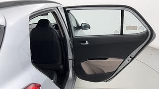 Used 2020 Hyundai Grand i10 [2017-2020] Sportz 1.2 Kappa VTVT Petrol Manual interior RIGHT REAR DOOR OPEN VIEW