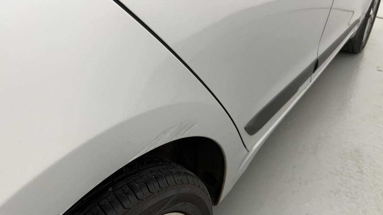 Used 2016 Hyundai Elite i20 [2014-2018] Asta 1.2 (O) Petrol Manual dents MINOR SCRATCH