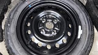 Used 2015 Maruti Suzuki Wagon R 1.0 [2010-2019] VXi Petrol Manual tyres SPARE TYRE VIEW