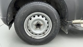 Used 2019 Mahindra Scorpio [2017-2020] S3 Diesel Manual tyres LEFT FRONT TYRE RIM VIEW