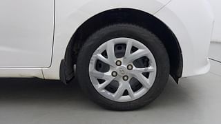 Used 2018 Hyundai Grand i10 [2017-2020] Magna 1.2 Kappa VTVT Petrol Manual tyres RIGHT FRONT TYRE RIM VIEW