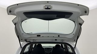 Used 2019 Hyundai Grand i10 [2017-2020] Sportz AT 1.2 Kappa VTVT Petrol Automatic interior DICKY DOOR OPEN VIEW