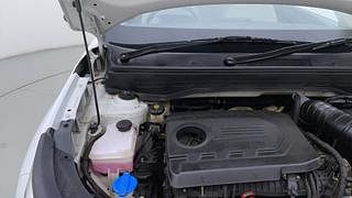 Used 2022 Hyundai Venue S Plus 1.5 CRDi Diesel Manual engine ENGINE RIGHT SIDE HINGE & APRON VIEW