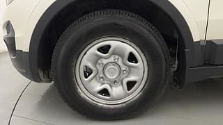 Used 2018 Tata Hexa [2016-2020] XM Diesel Manual tyres LEFT FRONT TYRE RIM VIEW