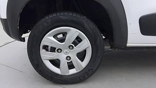 Used 2016 Renault Kwid [2015-2019] RXT Petrol Manual tyres RIGHT REAR TYRE RIM VIEW