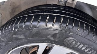 Used 2021 Hyundai New i20 Asta (O) 1.5 MT Diesel Manual tyres RIGHT FRONT TYRE TREAD VIEW