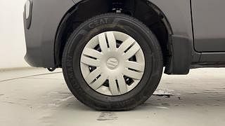 Used 2020 Maruti Suzuki Alto 800 [2019-2022] LXI Petrol Manual tyres LEFT FRONT TYRE RIM VIEW