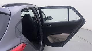 Used 2017 Hyundai Grand i10 [2017-2020] Sportz (O) AT 1.2 Kappa VTVT Petrol Automatic interior RIGHT REAR DOOR OPEN VIEW