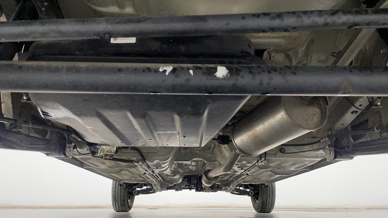 Used 2019 Maruti Suzuki Alto 800 [2016-2019] Vxi Petrol Manual extra REAR UNDERBODY VIEW (TAKEN FROM REAR)