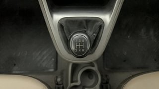 Used 2014 Hyundai i10 [2010-2016] Magna Petrol Petrol Manual interior GEAR  KNOB VIEW