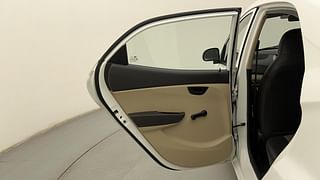 Used 2015 Hyundai Eon [2011-2018] Magna Petrol Manual interior LEFT REAR DOOR OPEN VIEW