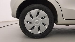 Used 2017 Maruti Suzuki Celerio ZXI AMT Petrol Automatic tyres RIGHT REAR TYRE RIM VIEW