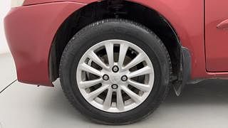 Used 2011 Toyota Etios [2010-2017] VX Petrol Manual tyres LEFT FRONT TYRE RIM VIEW