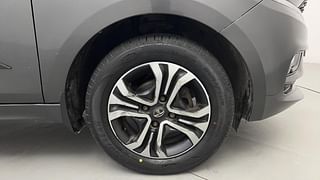 Used 2020 Tata Tiago Revotron XZ Petrol Manual tyres RIGHT FRONT TYRE RIM VIEW