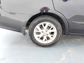 Used 2014 Nissan Sunny [2011-2014] Special Edition XV Diesel Diesel Manual tyres RIGHT REAR TYRE RIM VIEW