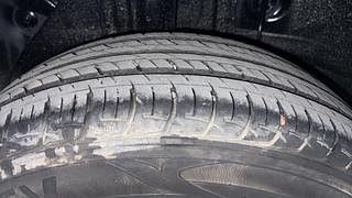 Used 2018 Hyundai Elite i20 [2018-2020] Asta CVT Petrol Automatic tyres RIGHT REAR TYRE TREAD VIEW