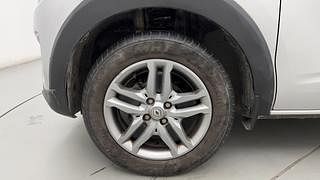 Used 2020 Renault Triber RXZ AMT Petrol Automatic tyres LEFT FRONT TYRE RIM VIEW
