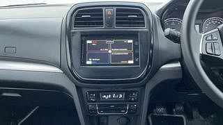 Used 2017 Maruti Suzuki Vitara Brezza [2016-2020] ZDI PLUS Dual Tone Diesel Manual interior MUSIC SYSTEM & AC CONTROL VIEW