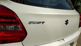 Used 2018 Maruti Suzuki Swift [2011-2017] LXi Petrol Manual dents MINOR DENT