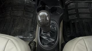 Used 2017 Nissan Micra Active [2012-2020] XL Petrol Manual interior GEAR  KNOB VIEW