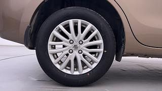 Used 2019 Maruti Suzuki Dzire [2017-2020] ZXi AMT Petrol Automatic tyres RIGHT REAR TYRE RIM VIEW