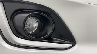 Used 2017 Maruti Suzuki Swift [2011-2017] VDi Diesel Manual top_features Fog lamps