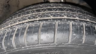 Used 2018 Maruti Suzuki Baleno [2015-2019] Zeta Petrol Petrol Manual tyres RIGHT FRONT TYRE TREAD VIEW