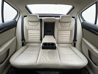 Used 2015 Skoda Octavia [2013-2017] Elegance 1.8 TSI AT Petrol Automatic interior REAR SEAT CONDITION VIEW