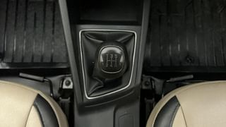 Used 2018 Hyundai Elite i20 [2017-2018] Magna Executive 1.2 Petrol Manual interior GEAR  KNOB VIEW