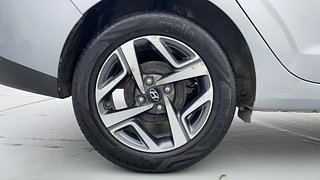 Used 2020 Hyundai Aura [2020-2022] SX Plus 1.2 AMT CRDI Diesel Automatic tyres RIGHT REAR TYRE RIM VIEW