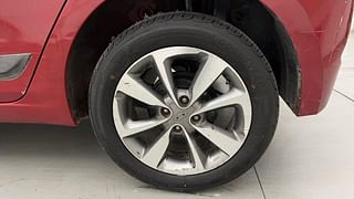 Used 2015 Hyundai Elite i20 [2014-2018] Asta 1.2 Petrol Manual tyres LEFT REAR TYRE RIM VIEW