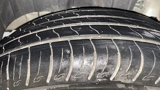 Used 2020 Mahindra XUV 300 W6 Petrol Petrol Manual tyres RIGHT REAR TYRE TREAD VIEW