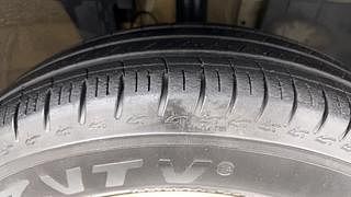 Used 2019 Renault Triber RXT Petrol Manual tyres RIGHT FRONT TYRE TREAD VIEW