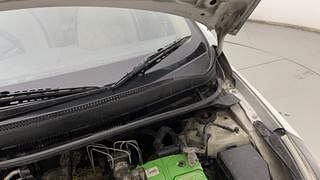 Used 2011 Hyundai Verna [2011-2015] Fluidic 1.6 VTVT SX Petrol Manual engine ENGINE LEFT SIDE HINGE & APRON VIEW