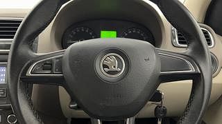Used 2013 Skoda Rapid [2011-2016] Elegance Diesel MT Diesel Manual top_features Steering mounted controls