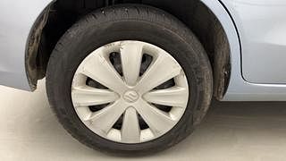 Used 2016 Maruti Suzuki Ertiga VDI SHVS Diesel Manual tyres RIGHT REAR TYRE RIM VIEW