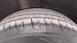 Used 2016 Ford EcoSport [2015-2017] Titanium 1.5L TDCi Diesel Manual tyres RIGHT REAR TYRE TREAD VIEW